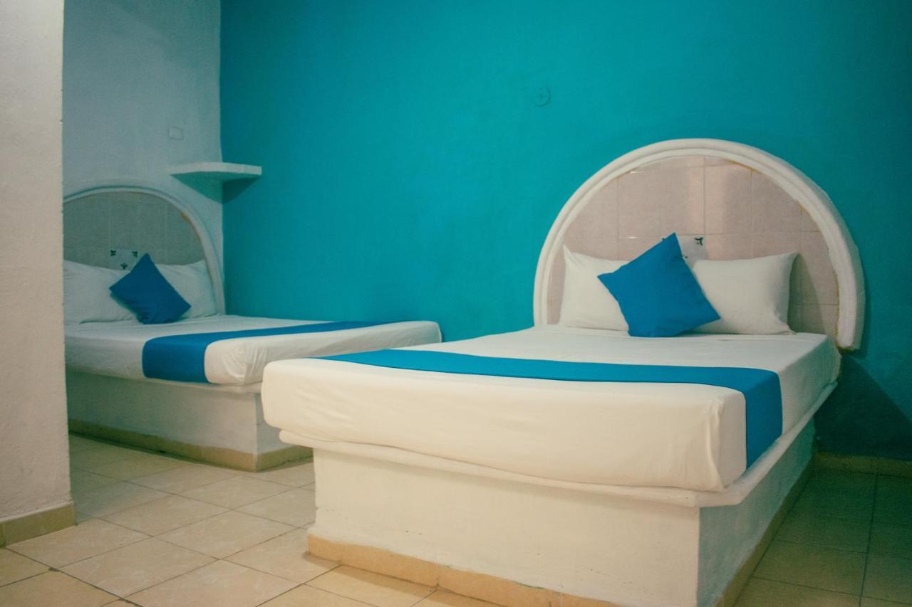Hotel Posada Aurora Merida Bagian luar foto