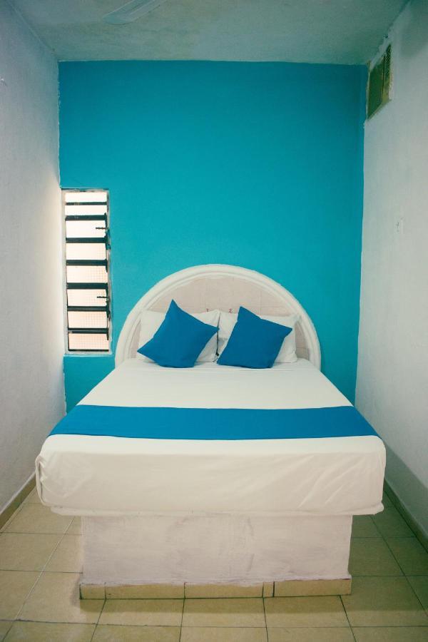 Hotel Posada Aurora Merida Bagian luar foto