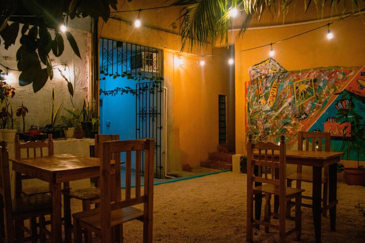Hotel Posada Aurora Merida Bagian luar foto